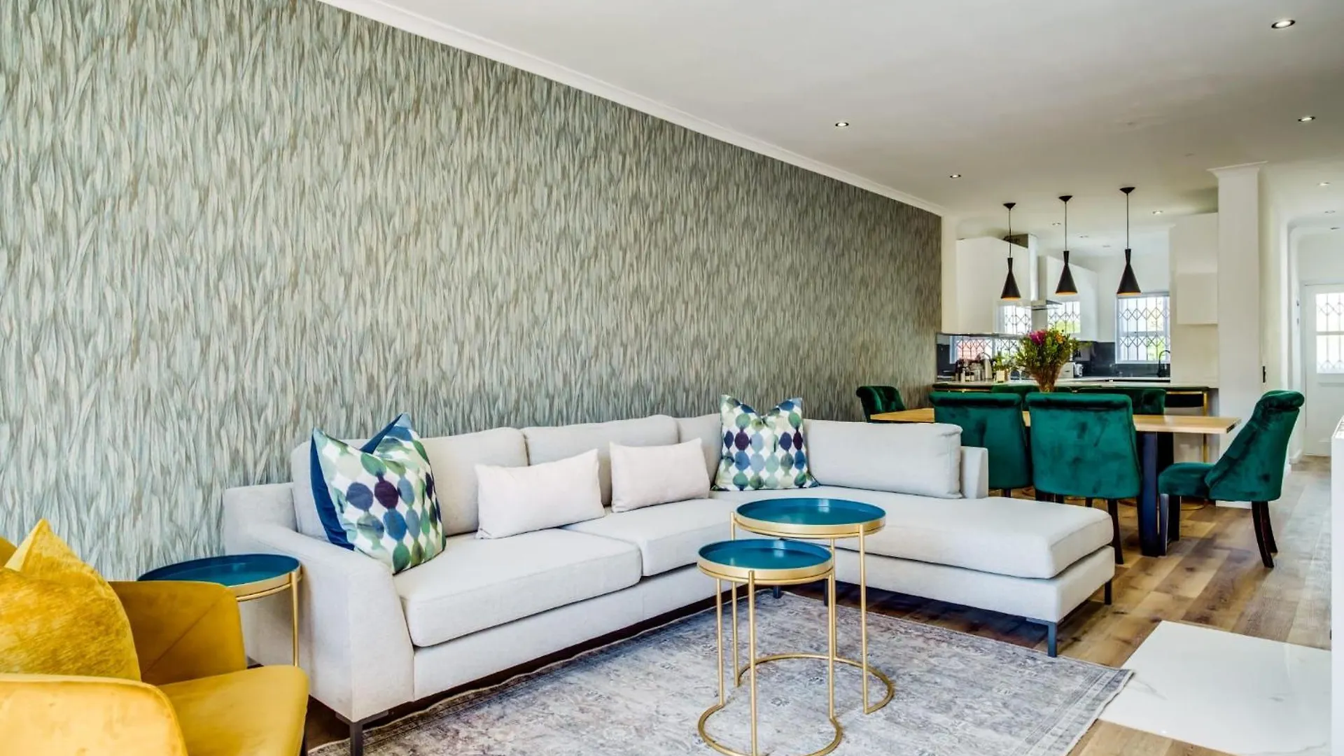 De Waterkant Townhouse With Pool Access 116 Dwp Cape Town Apartment